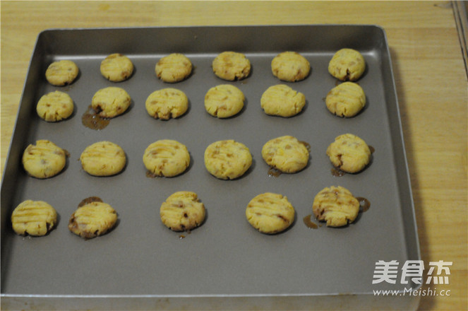 Brown Sugar Egg Yolk Biscuits recipe