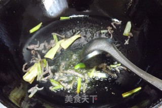 Cabbage Fungus Yuba Soup recipe