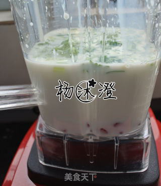 Celery Juice for Diuresis and Swelling recipe
