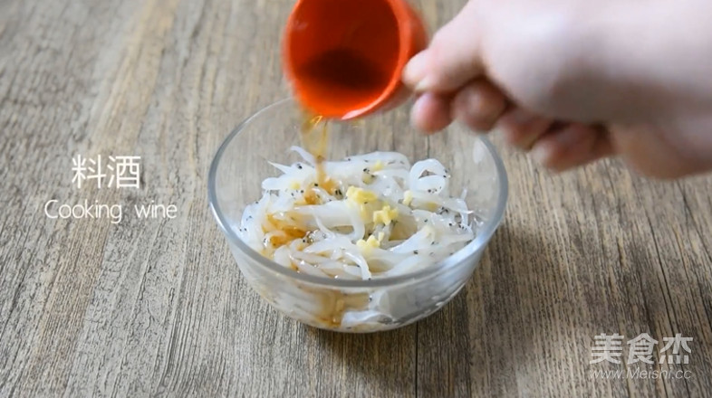 Whitebait Scrambled Eggs are Not Fishy and Delicious Tips! recipe