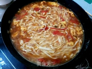 Tomato and Egg Noodles recipe