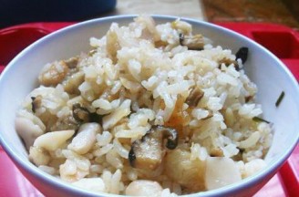 Fried Rice with Mushroom and Water Chestnut