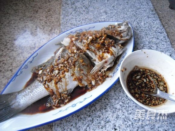 Garlic Oil Sea Bass recipe