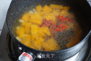 Hibiscus Pumpkin Soup recipe