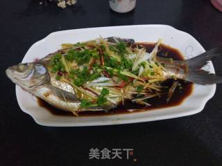 Reunion Vegetables-steamed Wuchang Fish recipe