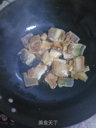 Stir-fried Bacon with Pickled Radish recipe