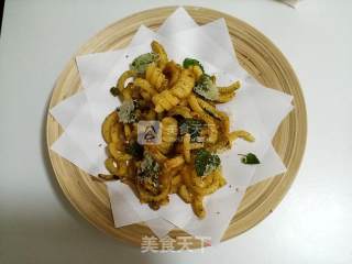 Spiral French Fries with Seaweed and Mint Leaf with Himalayan Sea Salt recipe