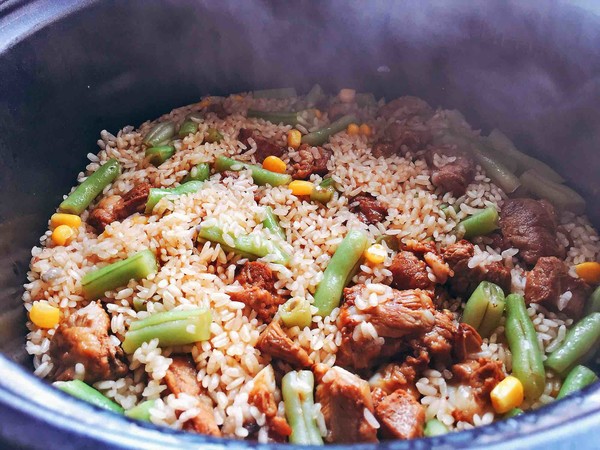 Braised Rice with Beans and Ribs in One Pot recipe