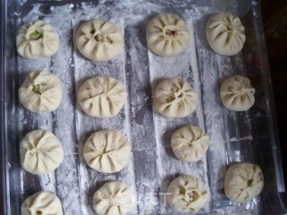 Cabbage and Meat Filling Soup Dumplings recipe