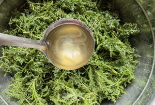 Steamed Artemisia recipe