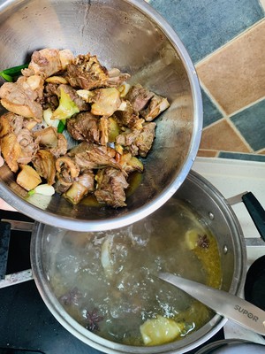 Big Goose Stewed in Iron Pan recipe