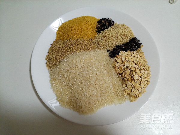 Golden Seven Grains Roll recipe