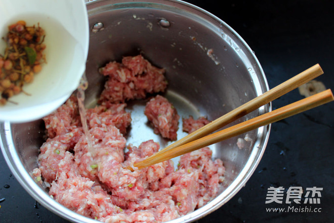 Meat Ball with Soy Sauce recipe