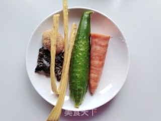 Fried Yuba with Cucumber Hericium Mushroom recipe