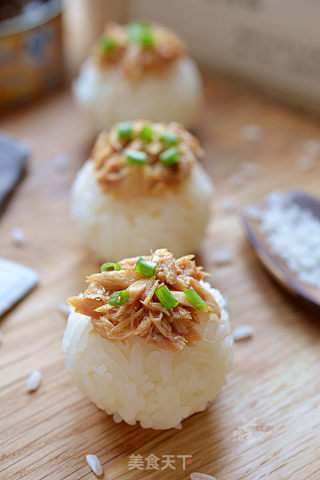 The Beauty of Trust-tuna Rice Ball recipe