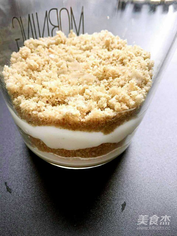 Energy Pie Yogurt Sawdust Cup recipe