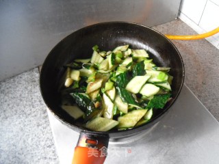 Fried Melon Slices with Egg recipe