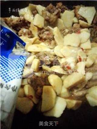 Braised Pork Ribs with Taro recipe