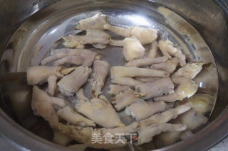 Dai Flavor Lemon Soaked Chicken Feet recipe