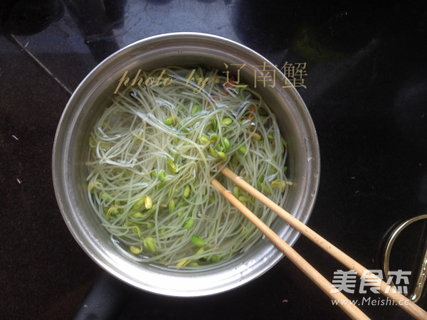 Cordyceps Flower Mixed with Bean Sprouts recipe