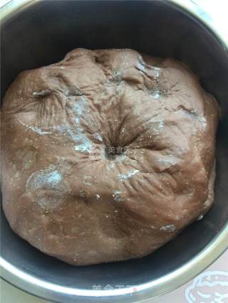 #aca Baking Star Competition# Whole-wheat Cocoa Souffle Small Meal Buns recipe