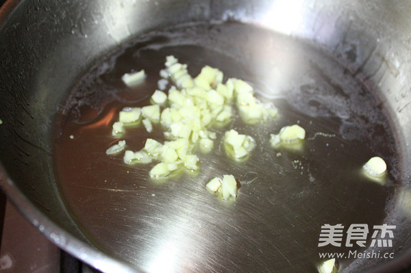 Asparagus Panda Rice Ball recipe