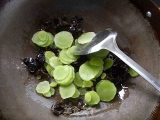 Vegetarian Fried Lettuce recipe