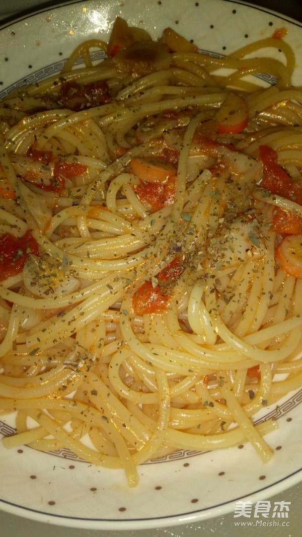 Spaghetti with Tomato Fish Balls recipe