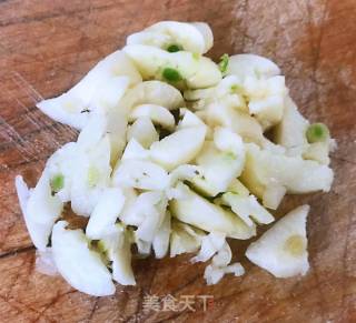 Krill Stirred Lettuce Leaves recipe