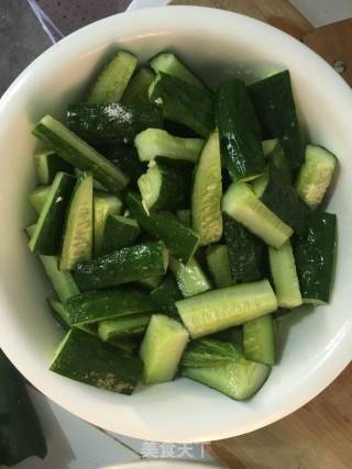 Pickled Cucumbers in Sauce recipe