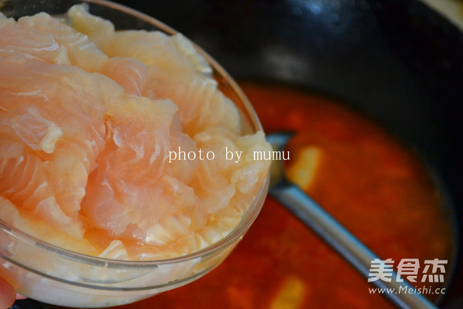 Sweet and Sour Long Li Fish Hot Pot recipe