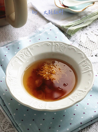 Chrysanthemum Peach Gum Snow Lotus Soup recipe