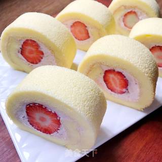 #四session Baking Contest and is Love to Eat Festival#strawberry Cream Cake Roll recipe