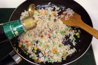 Krill Three Fresh Fried Rice recipe