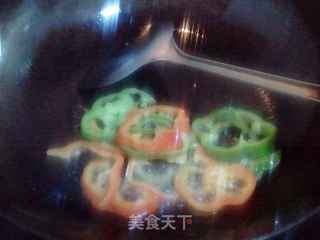 Stir-fried Sausage with Double Pepper recipe
