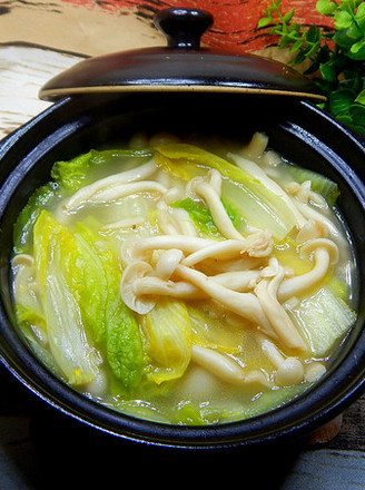 Baby Vegetable and White Jade Mushroom Soup recipe