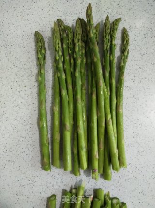 Stir-fried Asparagus with Pleurotus Eryngii recipe