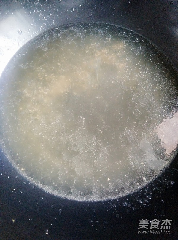 Fresh Rice Noodle Soup recipe