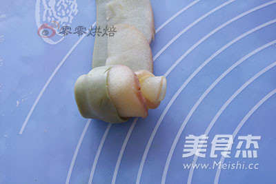 Apple Rose Edition Matcha Muffin recipe