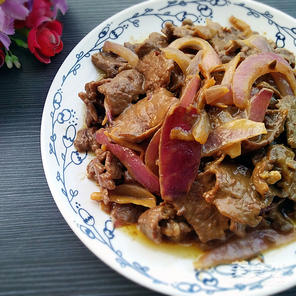 Stir-fried Beef with Curry recipe