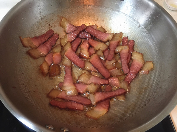 Fried Bacon with Qin Pepper recipe