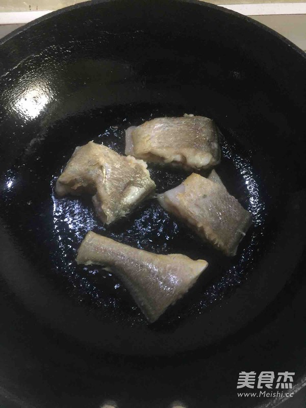 Big Yellow Croaker Stewed Tofu recipe