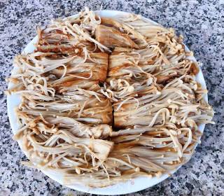 Pan-fried Enoki Mushroom recipe