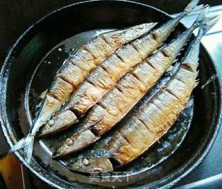 Fried and Braised Saury recipe