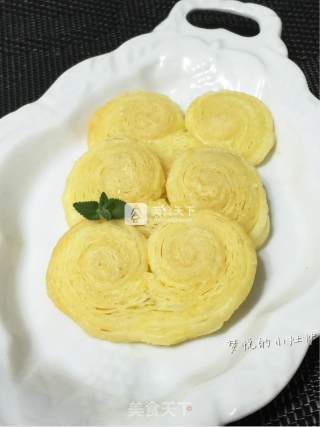 Puff Pastry Apple Pie (with Puff Pastry Recipe) recipe