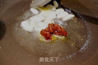 Stir-fried Diced Eggplant with Bacon with Millet Pepper recipe