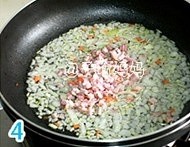 Carrot and Green Cabbage Rice Roll recipe