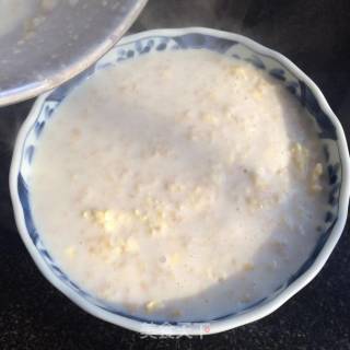 Milk Oatmeal Dried Fruit Bowl recipe