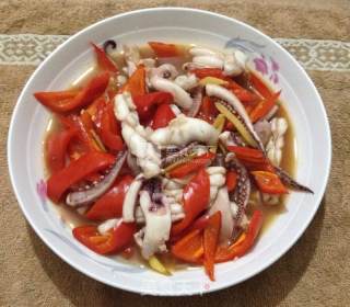 Fried Squid with Red Pepper recipe