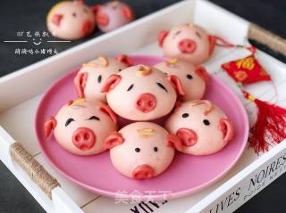 Cute Little Pig Buns recipe